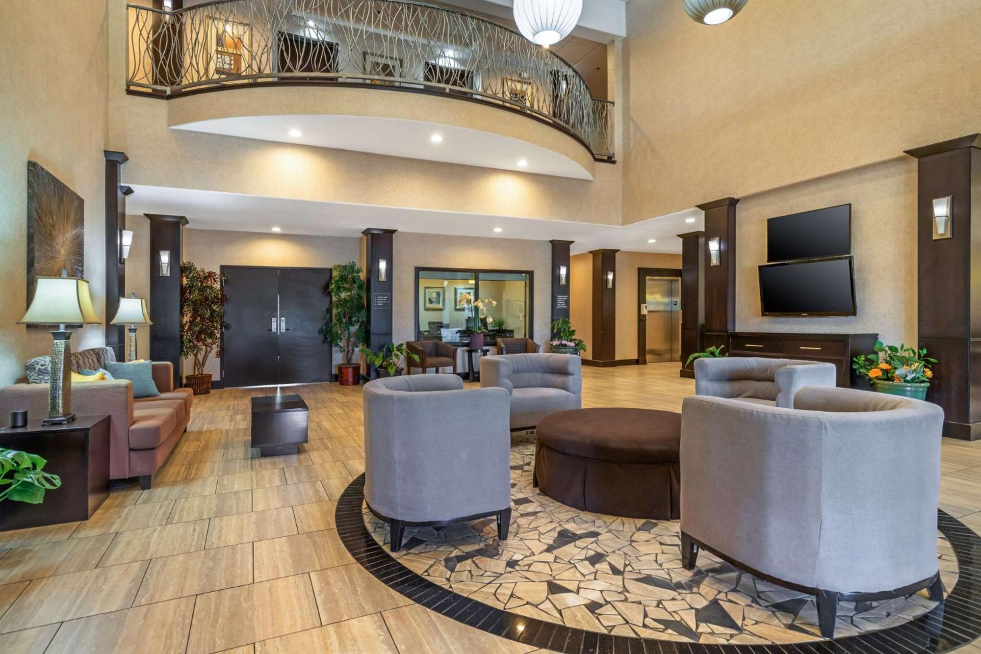 Best Western Plus Lytle Inn And Suites Exterior foto