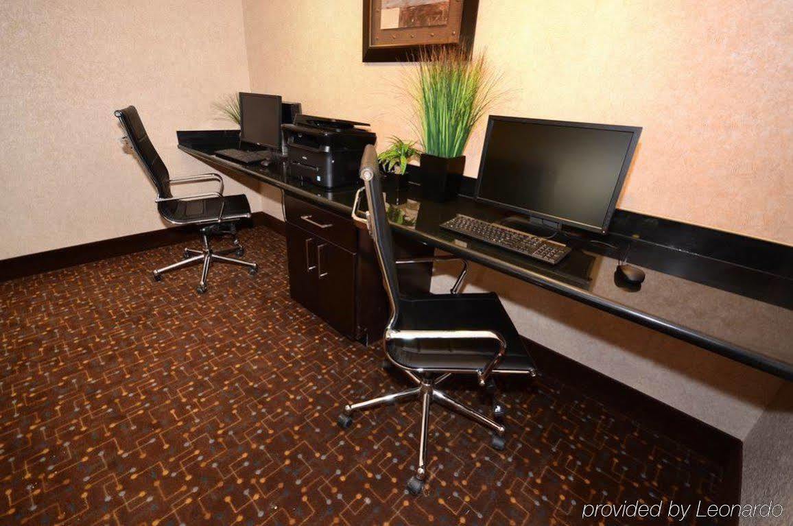 Best Western Plus Lytle Inn And Suites Exterior foto
